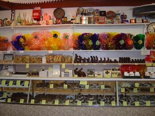 Kehr's Candies gourmet chocolate shop in Milwaukee 4